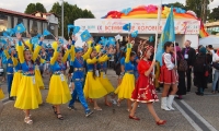 Parade_of_Nations_1